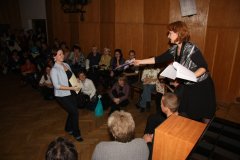 o_1a325g48d1v73boc2p93kg197ibl